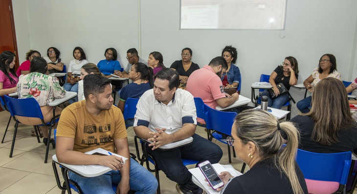 Profissionais da segunda turma, num total de 29, compareceram na capacitação desta quinta-feira, 14