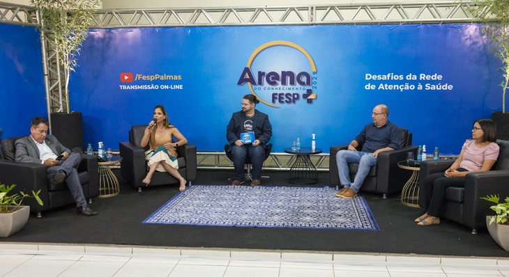 Marttha Franco Ramos e secretários municipais na abertura da Arena Fesp 2021