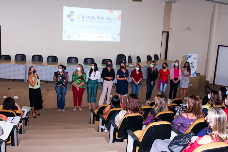 Tutores, preceptores e gestores de aprendizagem participam da jornada