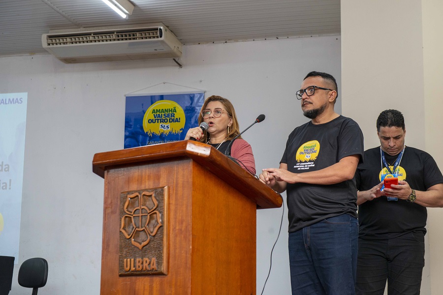 Evento ocorreu no auditório da Ulbra Palmas e reuniu população em importante discussão sobre saúde pública