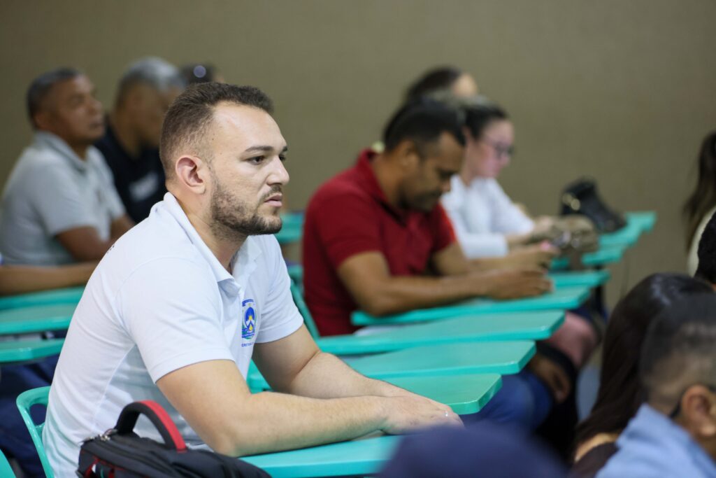 Participando do fórum pela primeira vez, Romeu Pereira destaca como formação contribuirá no trabalho direto com populaçã